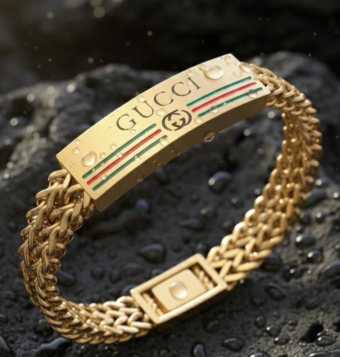 Gucci Handcuff Branded Gold Platting
